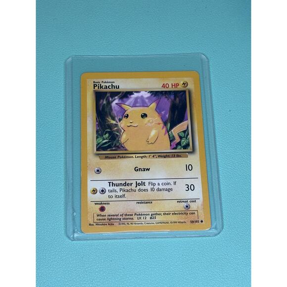 Pikachu 58/102 NM Near Mint Yellow Cheeks Base Set Pokemon Card NM 1999 - Picture 1 of 3